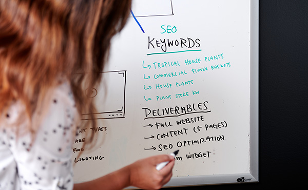 SEO keywords on whiteboard